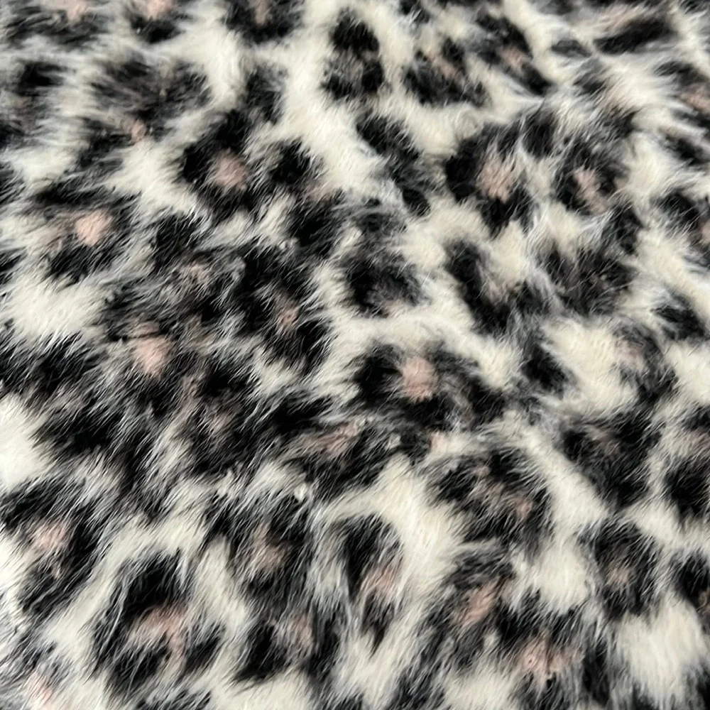 Muk Luks Women’s Leopard Print Neckwear Faux Fur Scarf OSFM - Picture 5 of 10